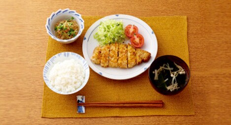 ノンフライヤーを使ったとんかつ定食