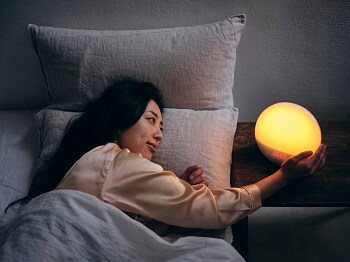 SmartSleep ウェイクアップライト　使用シーン