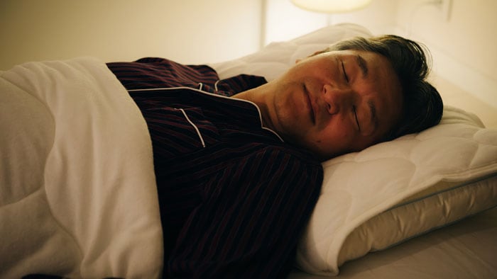 睡眠中に起こるため自覚が難しいSAS